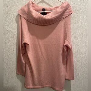 Light pink; 93% acrylic 7% nylon